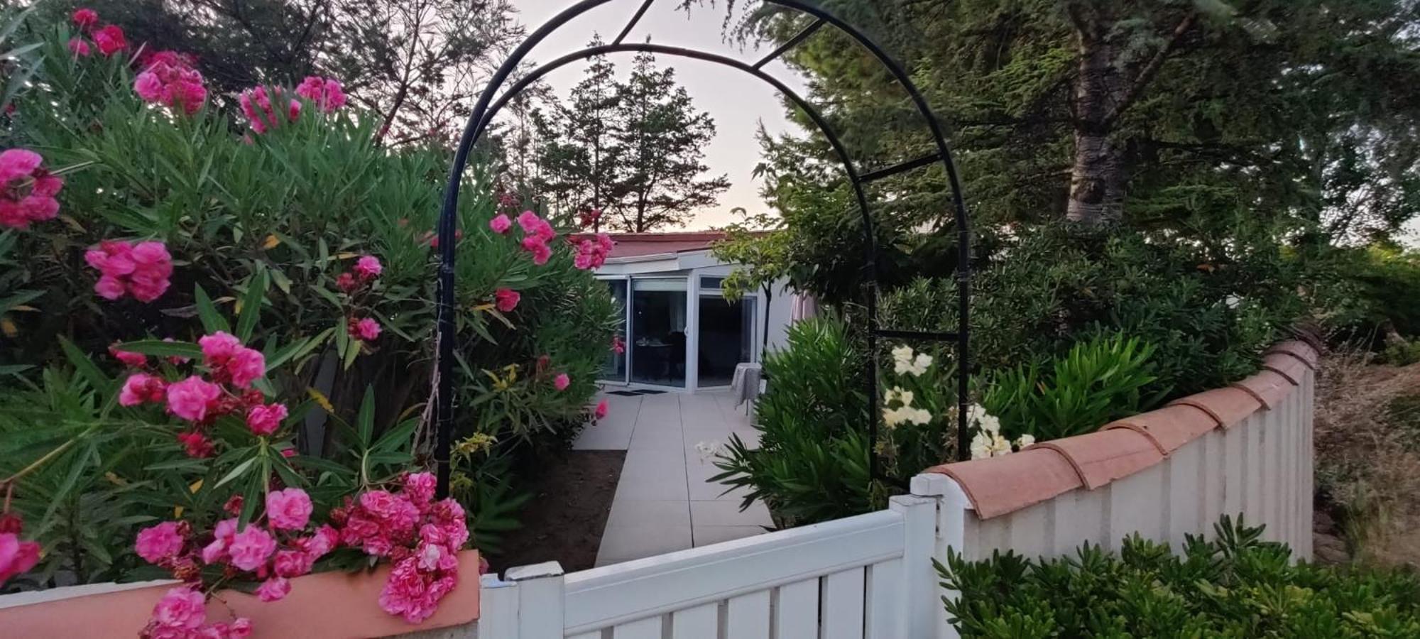 Maison Jardin Wifi - Climatisation - 100 M Plage Sauvage - 20 Min Perpignan Torreilles Εξωτερικό φωτογραφία