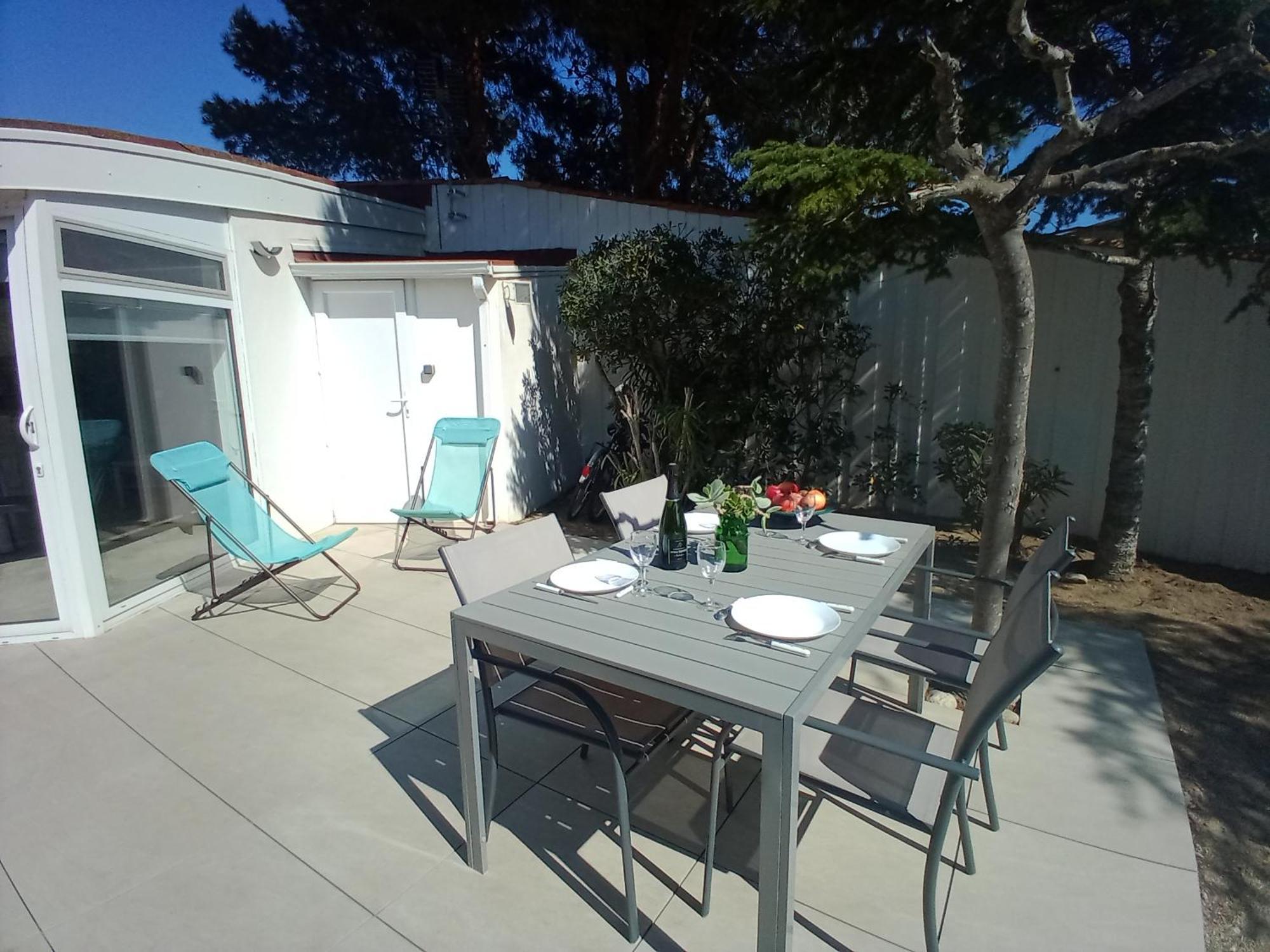 Maison Jardin Wifi - Climatisation - 100 M Plage Sauvage - 20 Min Perpignan Torreilles Εξωτερικό φωτογραφία
